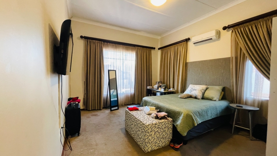 3 Bedroom Property for Sale in Potchefstroom North West